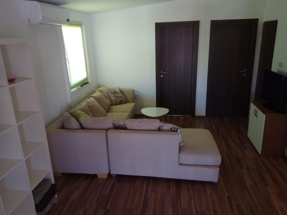 Apartman Medit Apartment Vir Exterior photo